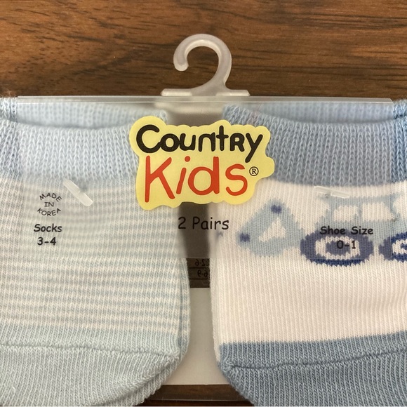 $1 NWT Country Kids Digger Truck Socks 2 Pack, Baby Blue 0-3 Months - Picture 2 of 6